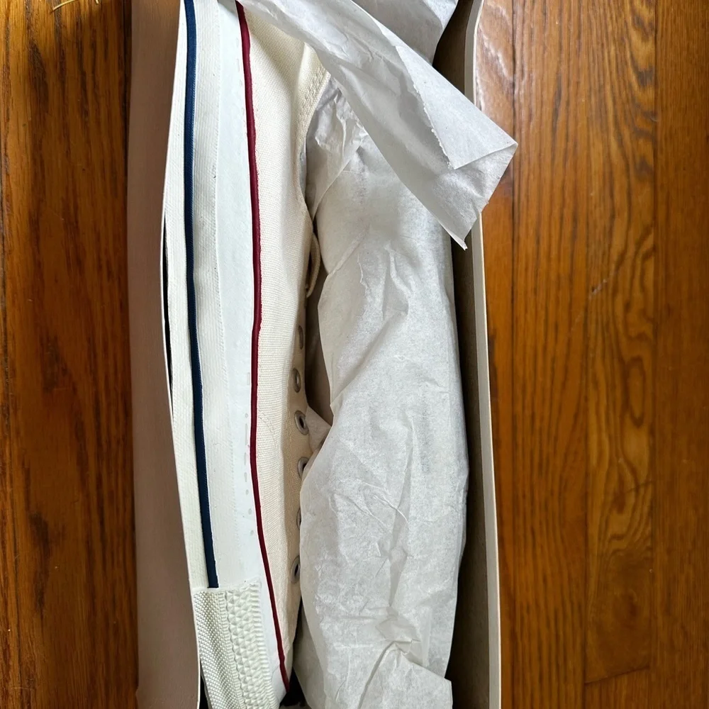 Vintage Converse All stars USA Made 1978 Oxford Basketball White Canvas 13.5.